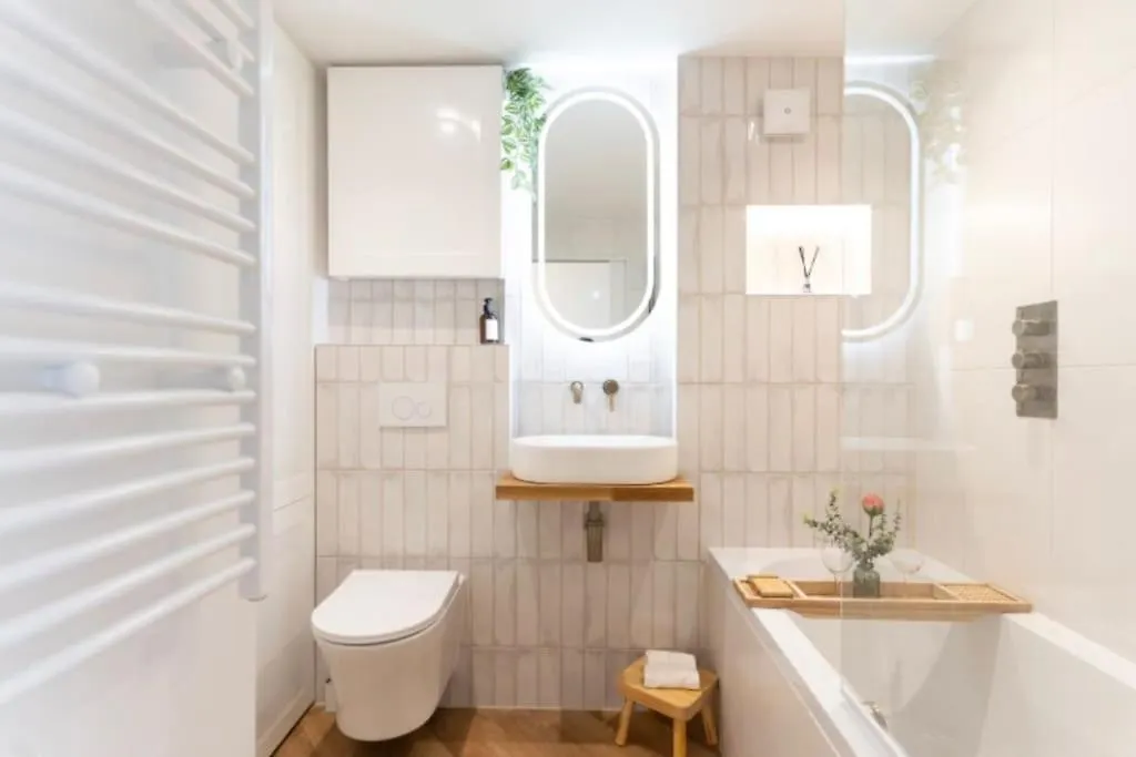Stunning Cosy Apartment Near 02, Canary Wharf London