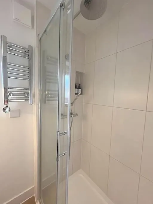 Stunning Cosy Apartment Near 02, Canary Wharf London 0*,
