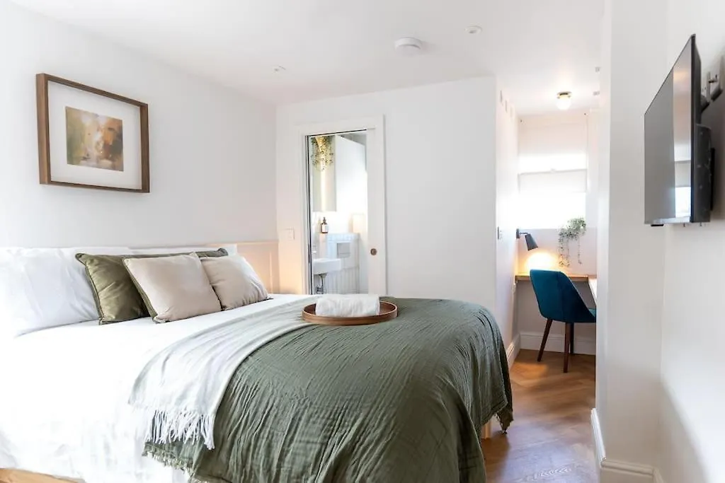 Stunning Cosy Apartment Near 02, Canary Wharf London 0*,  United Kingdom